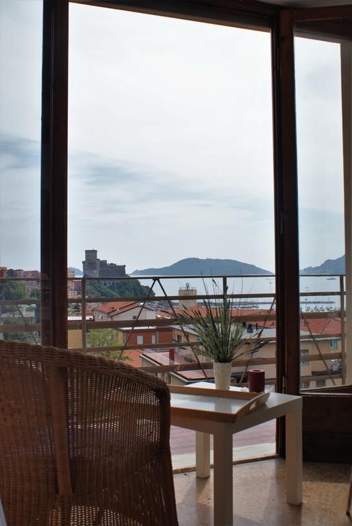 Il Terrazzo Sul Castello Daire Lerici Dış mekan fotoğraf